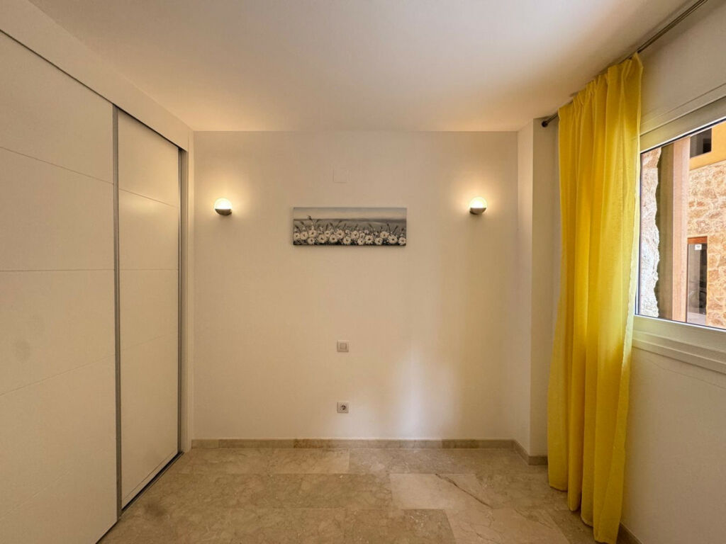 Middle Floor Apartment Torrevieja Alicante - image 9