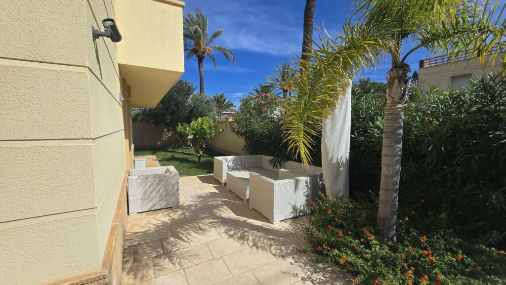 Detached Villa Cabo Roig Alicante - image 9
