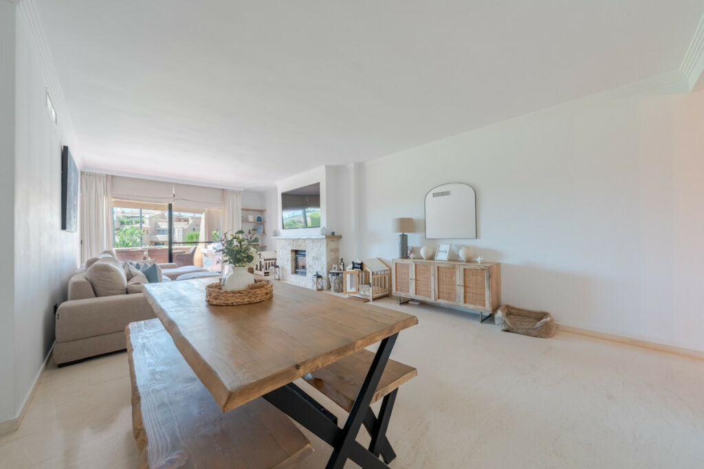 Penthouse Duplex Atalaya Málaga - image 9