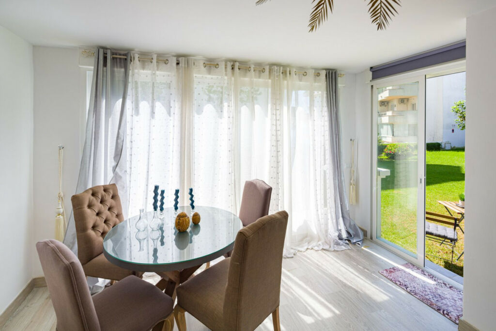 Ground Floor Apartment Marbella Málaga - image 9