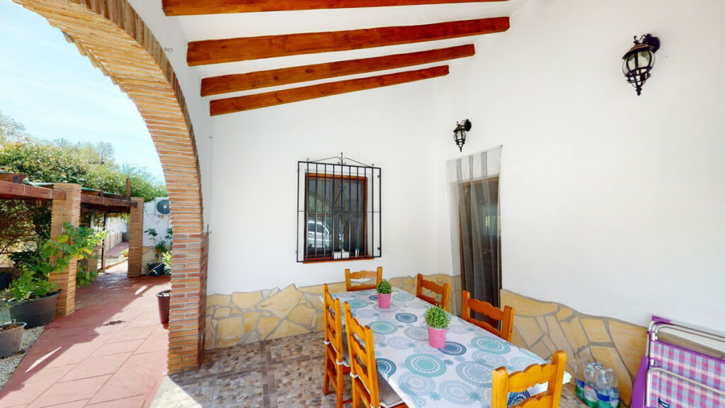 Detached Villa El Borge Málaga - image 9