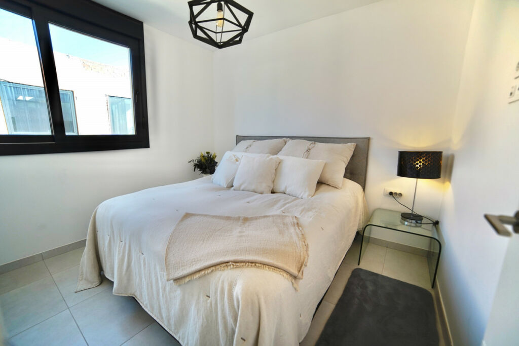 Townhouse Estepona Málaga - image 9