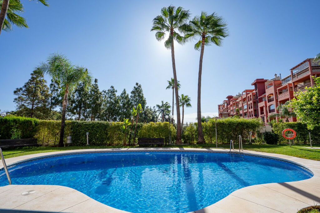 Penthouse Duplex Torrequebrada Málaga - image 12