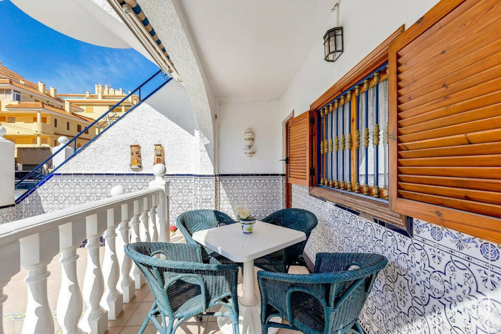 Ground Floor Apartment Torrevieja Alicante - image 9