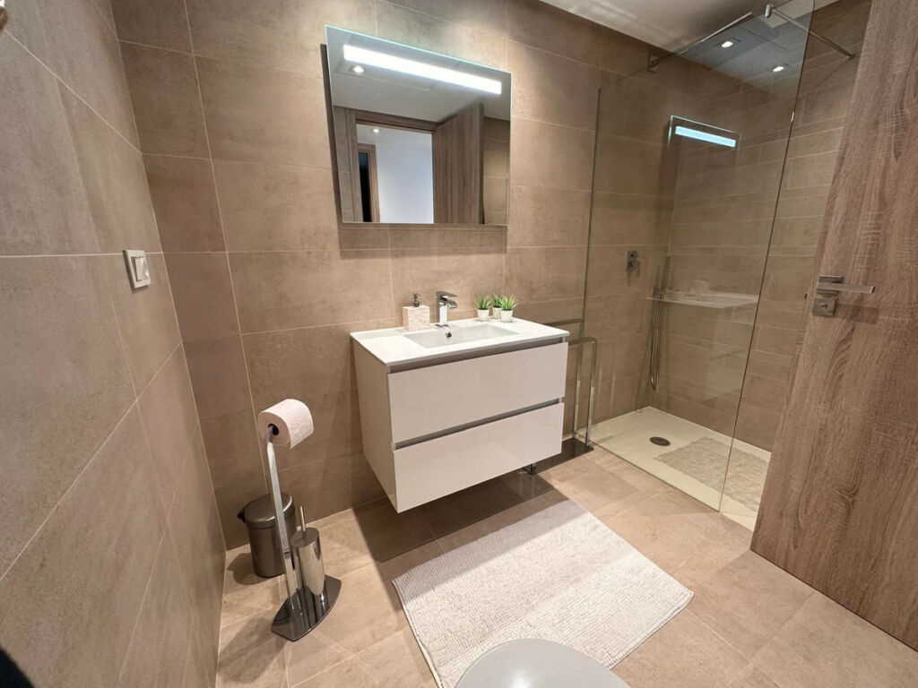 Ground Floor Apartment Benahavís Málaga - image 12