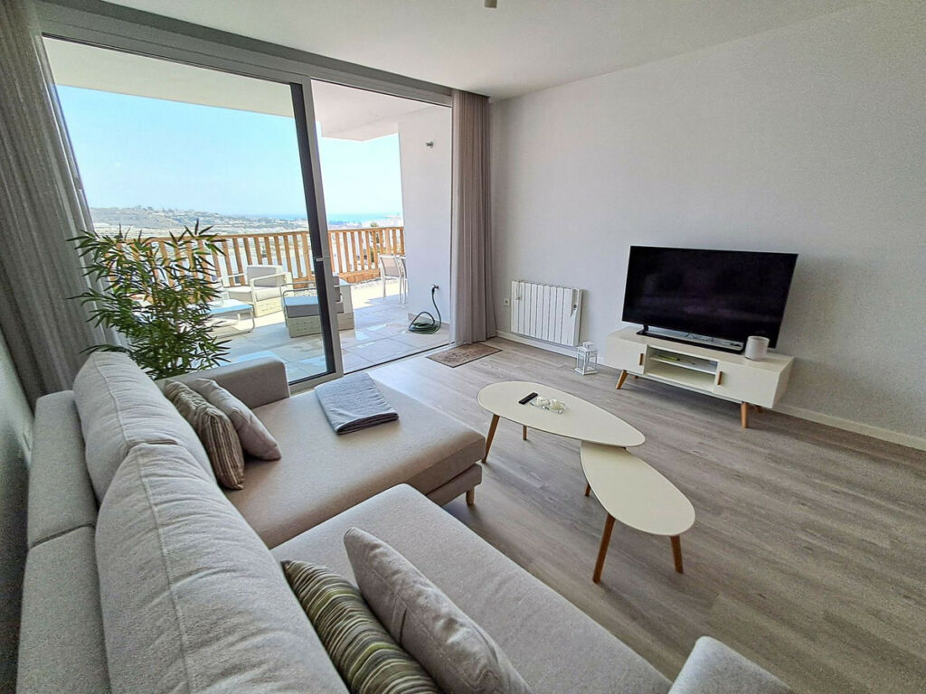Ground Floor Apartment La Cala de Mijas Málaga - image 9