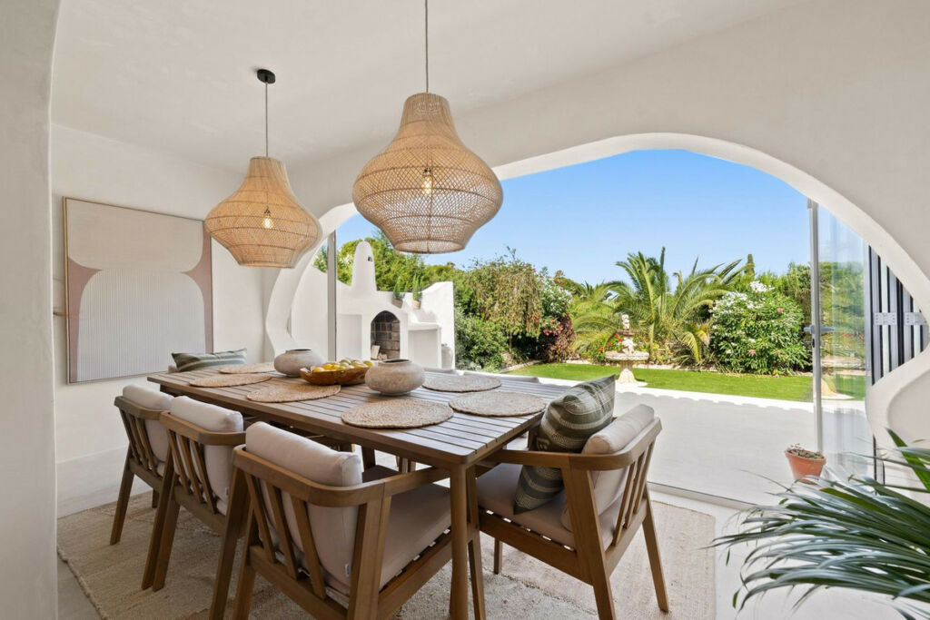 Detached Villa El Chaparral Málaga - image 9