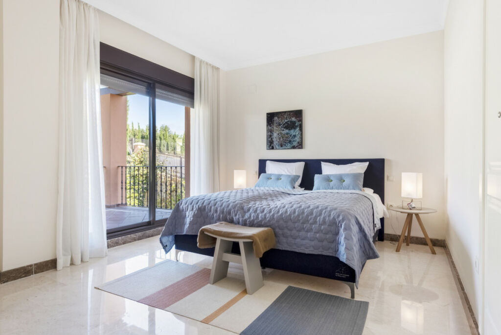 Semi-Detached House Estepona Málaga - image 9