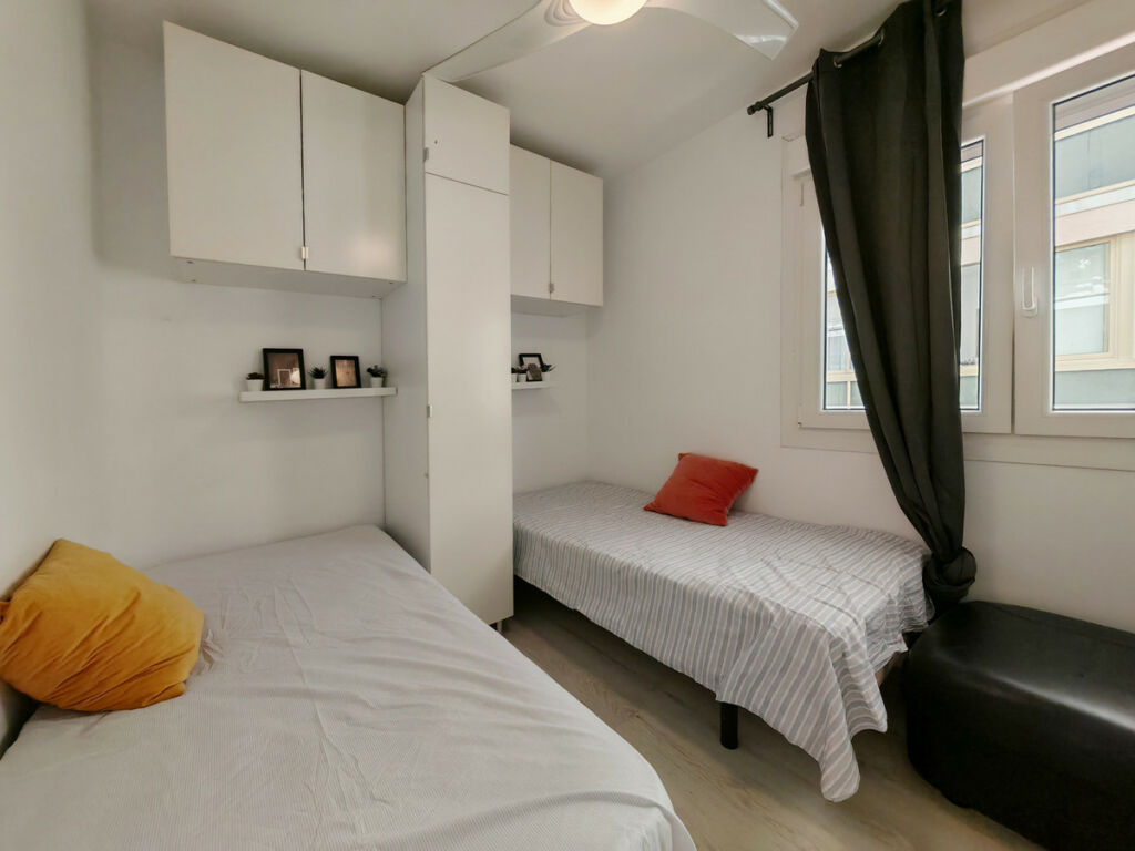 Middle Floor Apartment Marbella Málaga - image 9