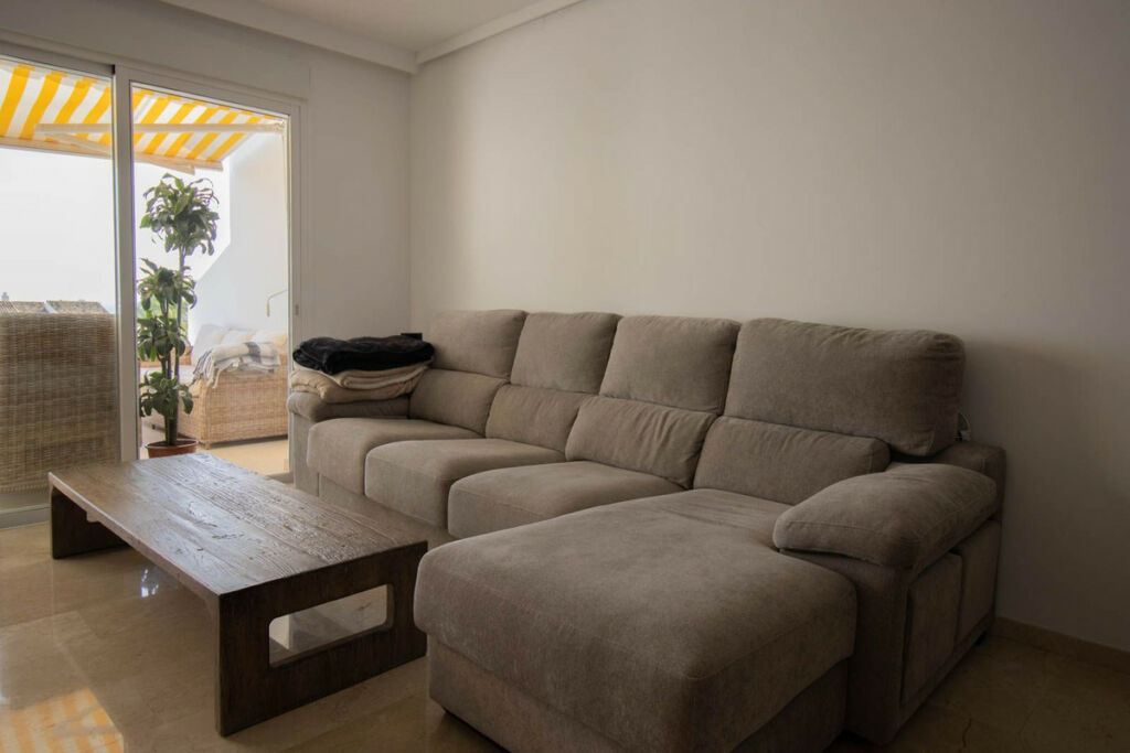 Penthouse Nueva Andalucía Málaga - image 9