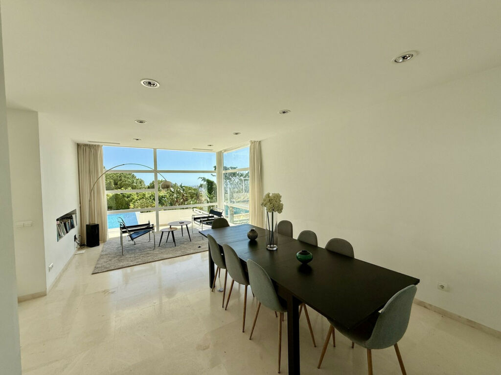 Detached Villa Valtocado Málaga - image 9