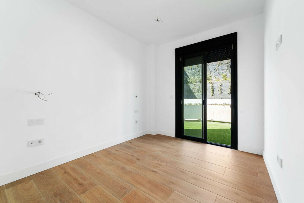 Ground Floor Apartment Fuengirola Málaga - image 9