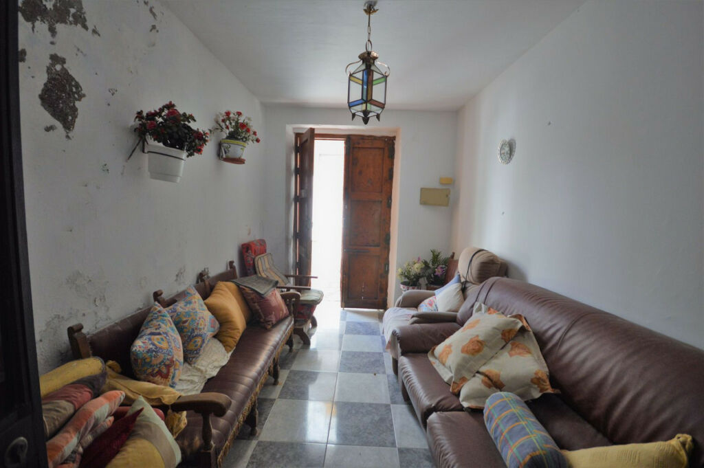 Detached Villa Marbella Málaga - image 9