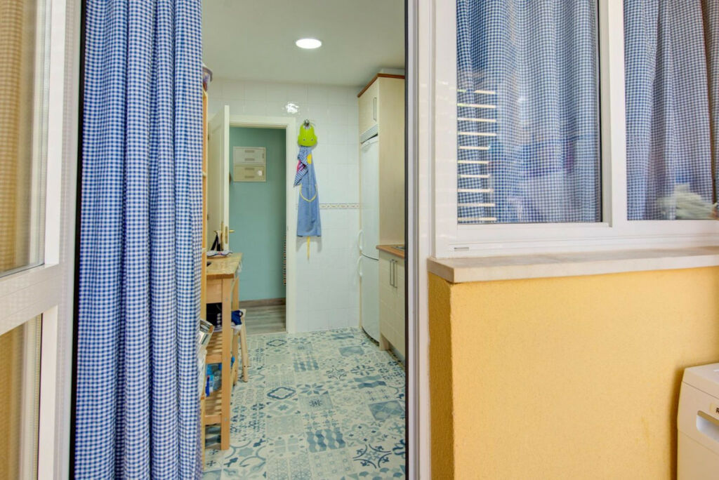 Middle Floor Apartment La Cala de Mijas Málaga - image 9