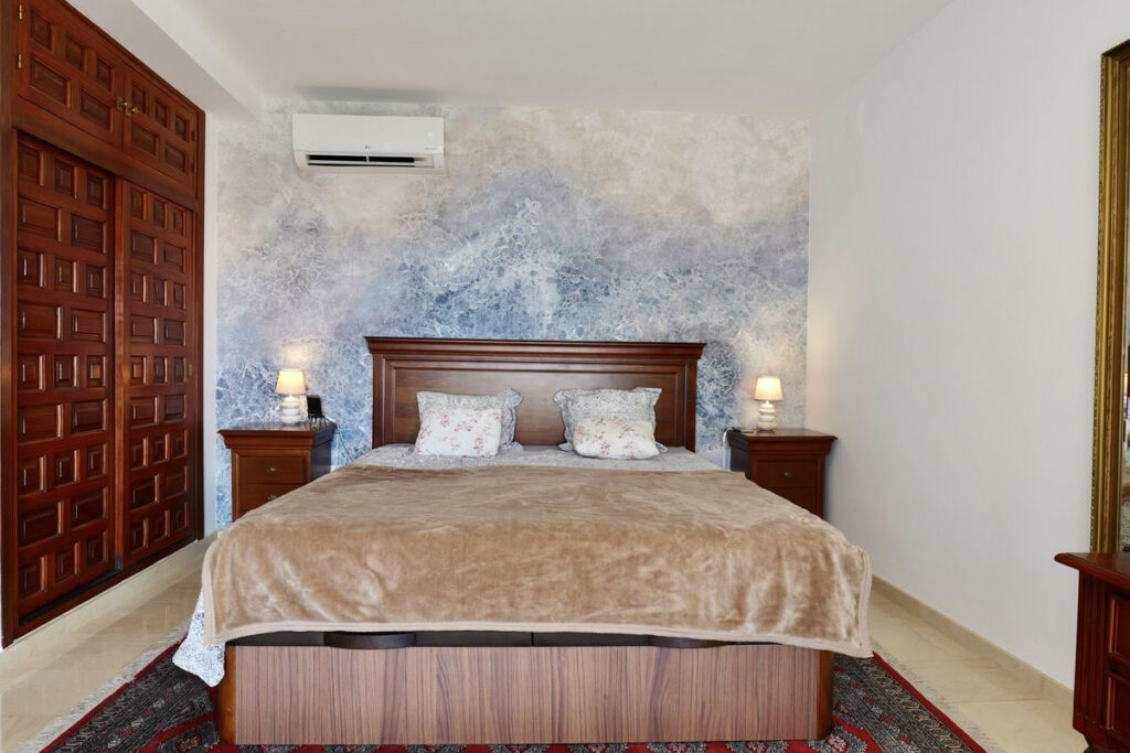 Detached Villa Benalmadena Málaga - image 9
