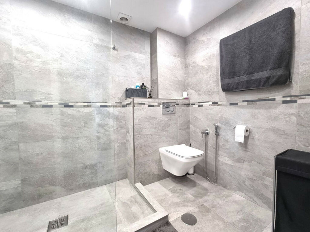 Ground Floor Apartment Calahonda Málaga - image 10