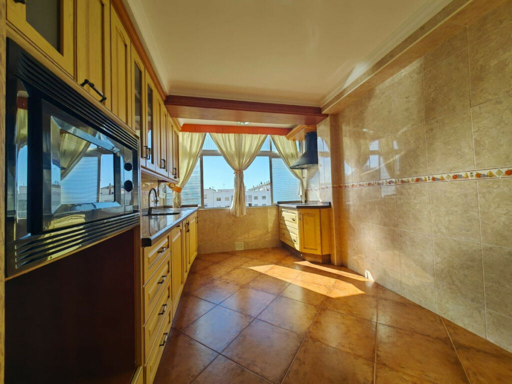 Middle Floor Apartment San Pedro de Alcántara Málaga - image 9
