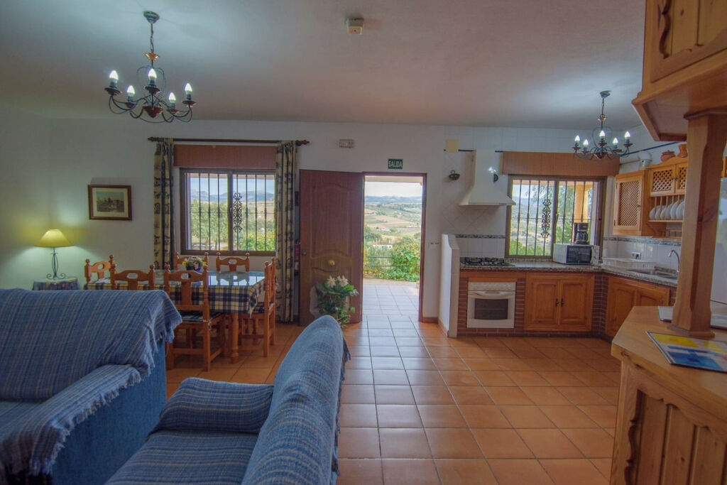 Detached Villa Ronda Málaga - image 9
