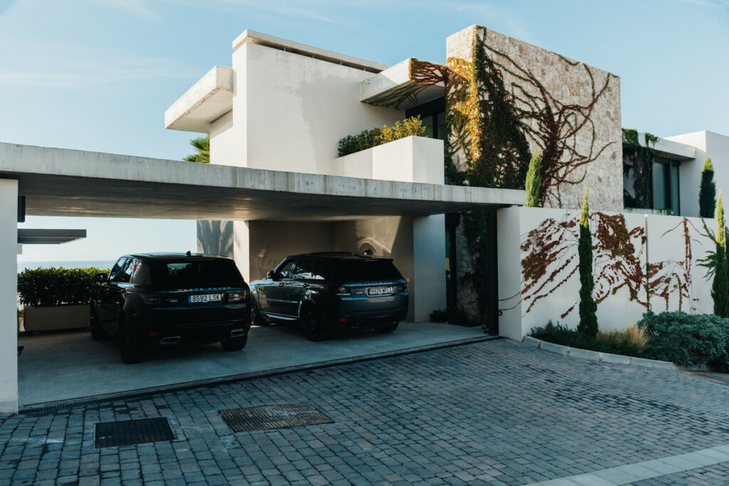 Detached Villa La Quinta Málaga - image 9