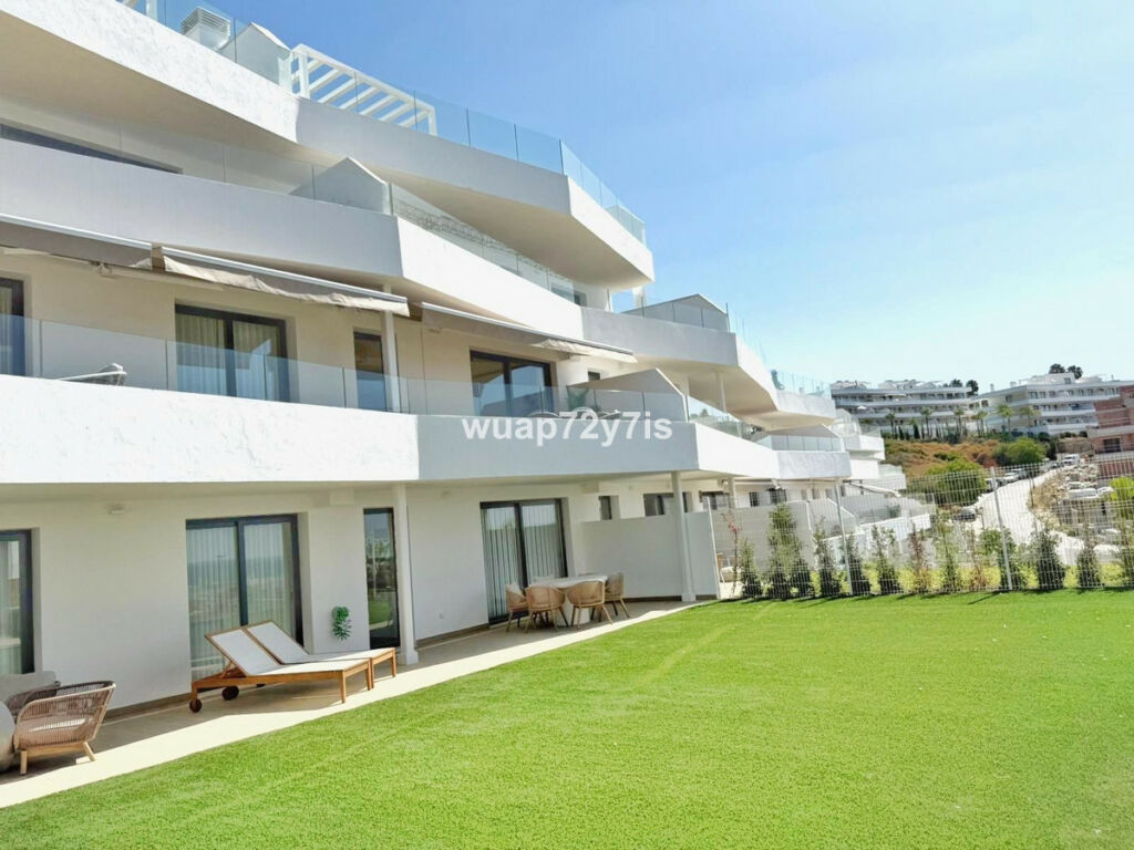 Middle Floor Apartment Estepona Málaga