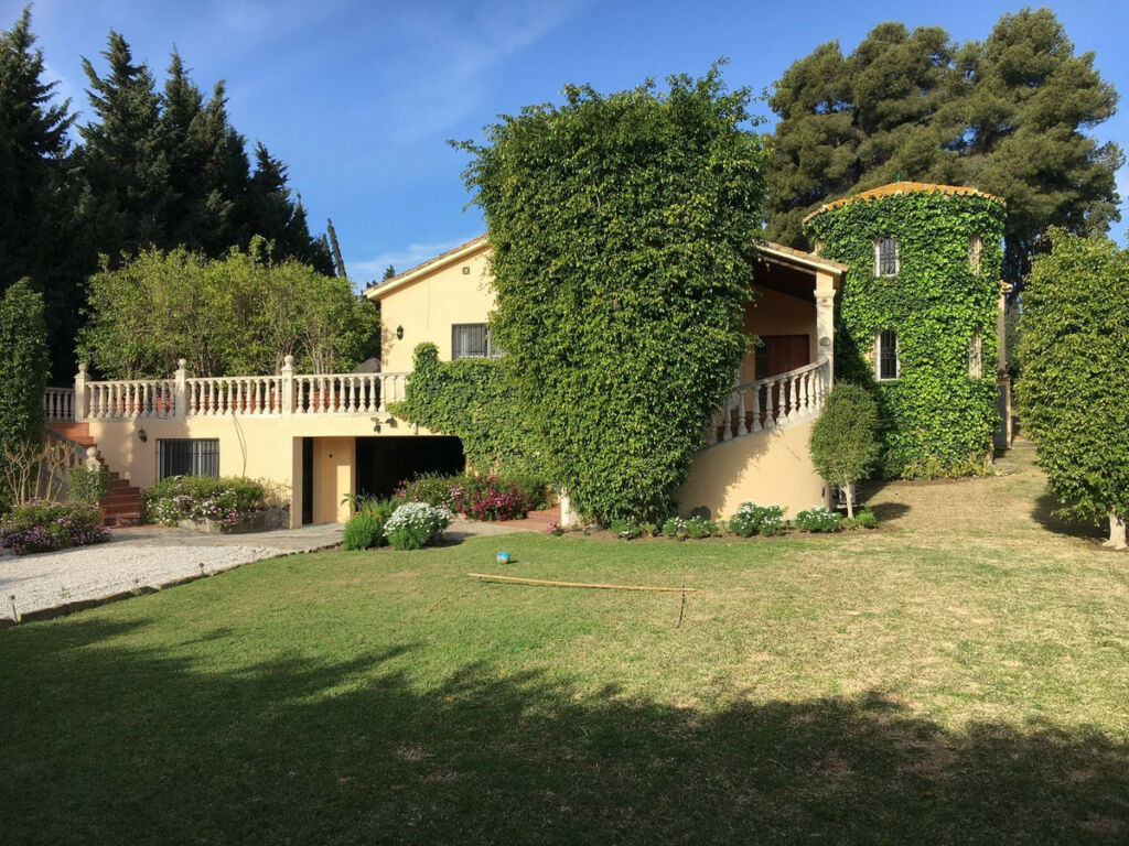 Detached Villa San Pedro de Alcántara Málaga