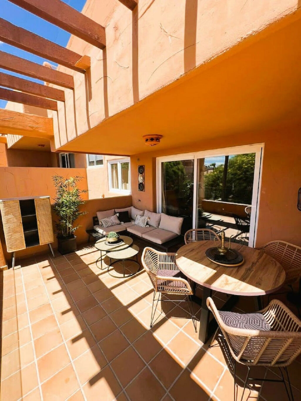 Middle Floor Apartment Elviria Málaga