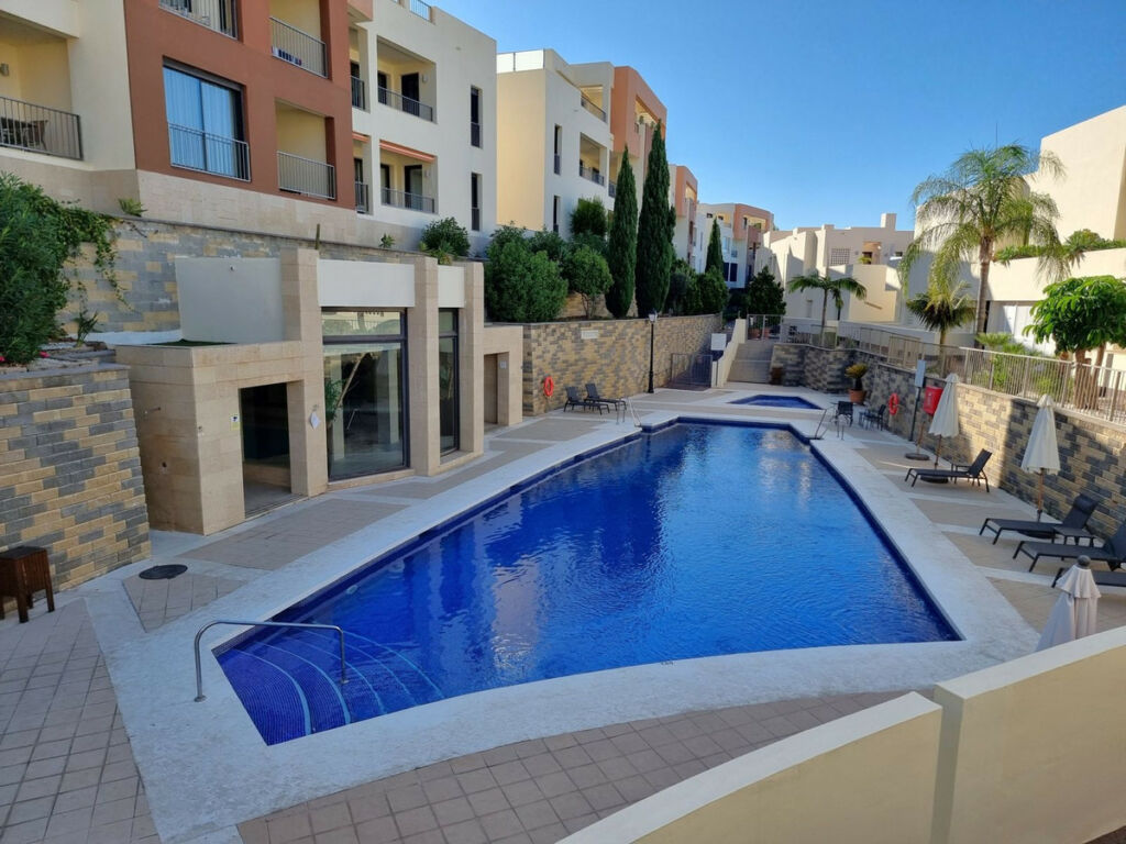 Ground Floor Apartment Altos de los Monteros Málaga