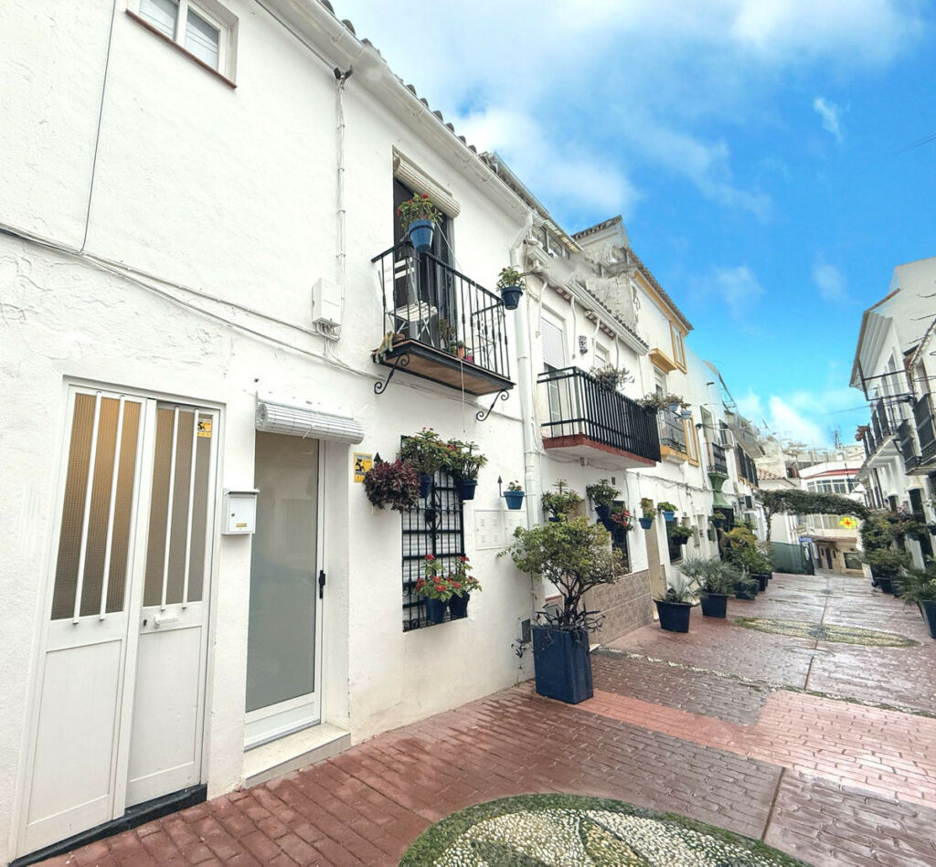 Ground Floor Apartment Estepona Málaga
