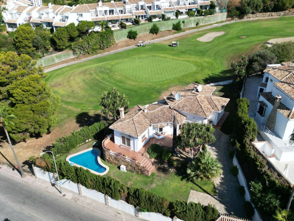 Detached Villa Riviera del Sol Málaga