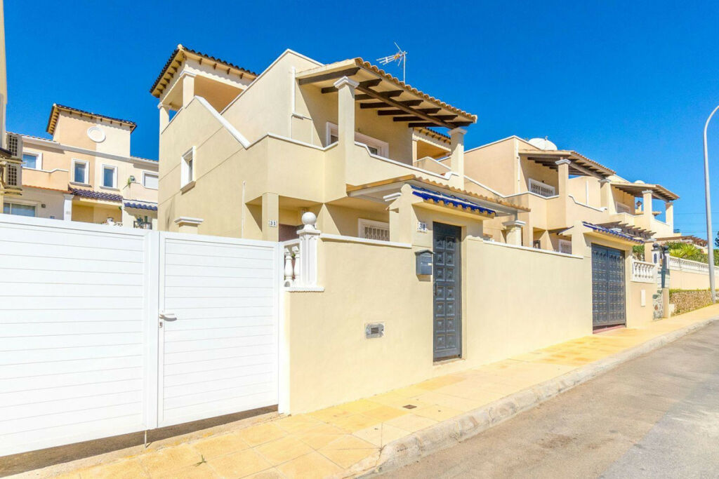 Detached Villa Orihuela Costa Alicante