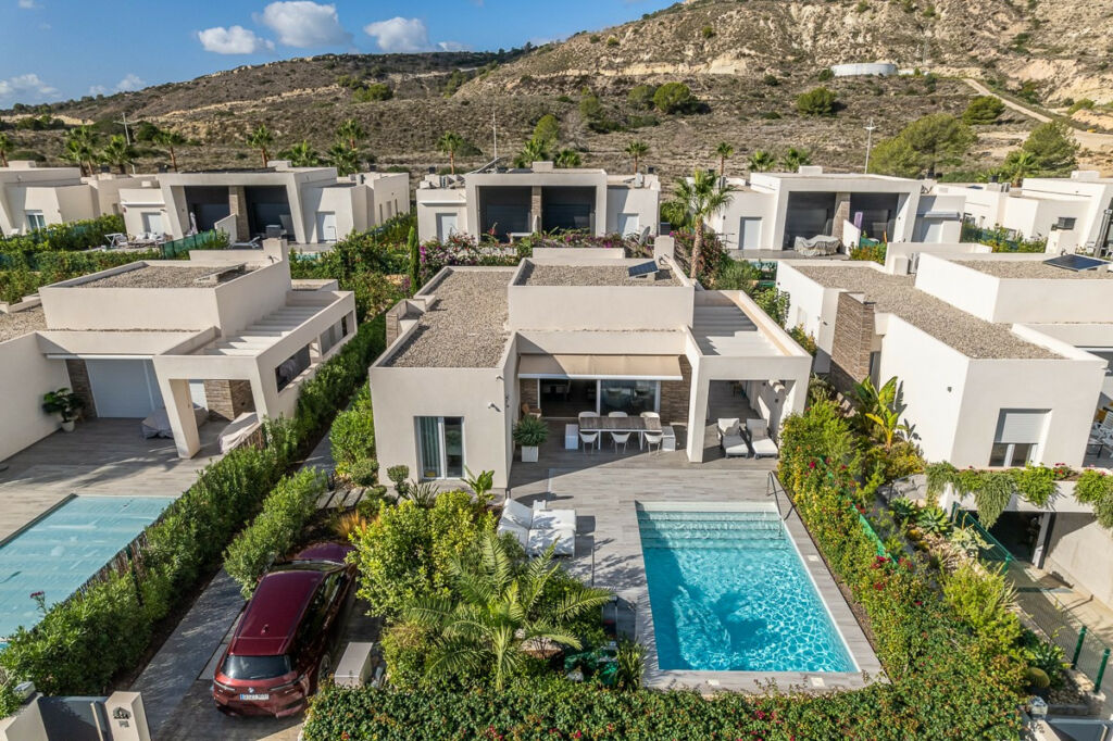 Detached Villa Algorfa Alicante