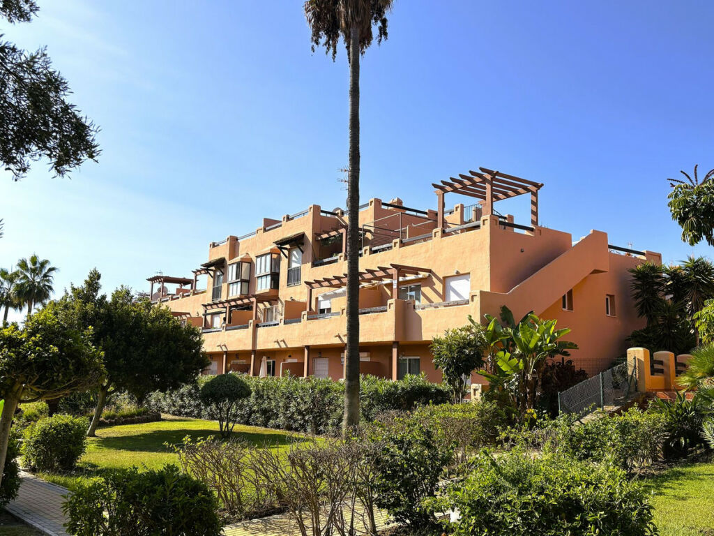Ground Floor Apartment Casares Playa Málaga