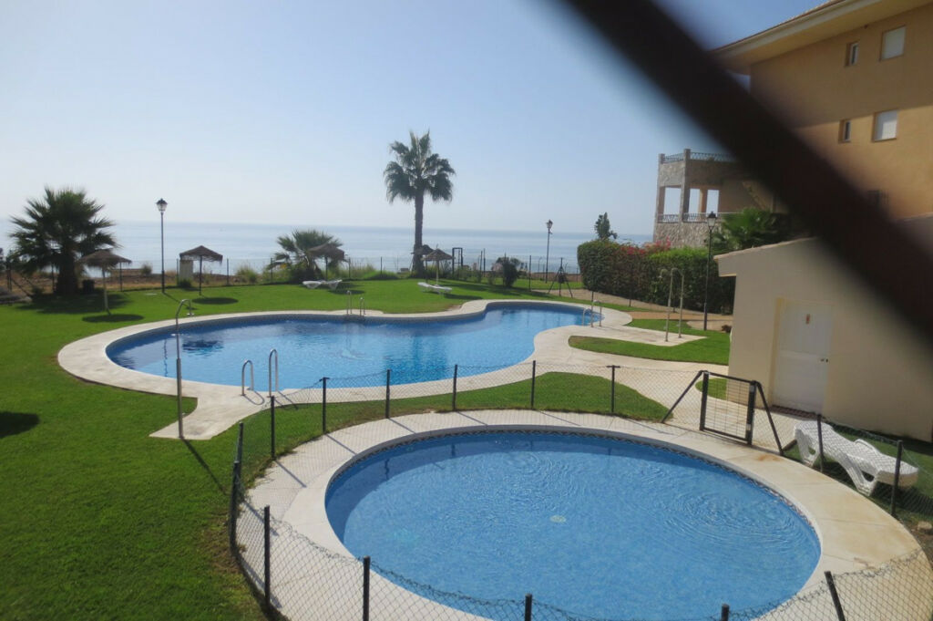 Middle Floor Apartment Fuengirola Málaga