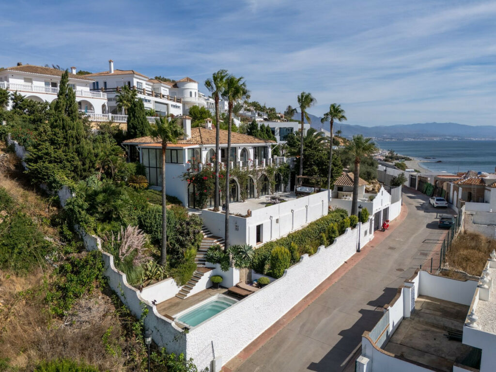 Detached Villa Manilva Málaga