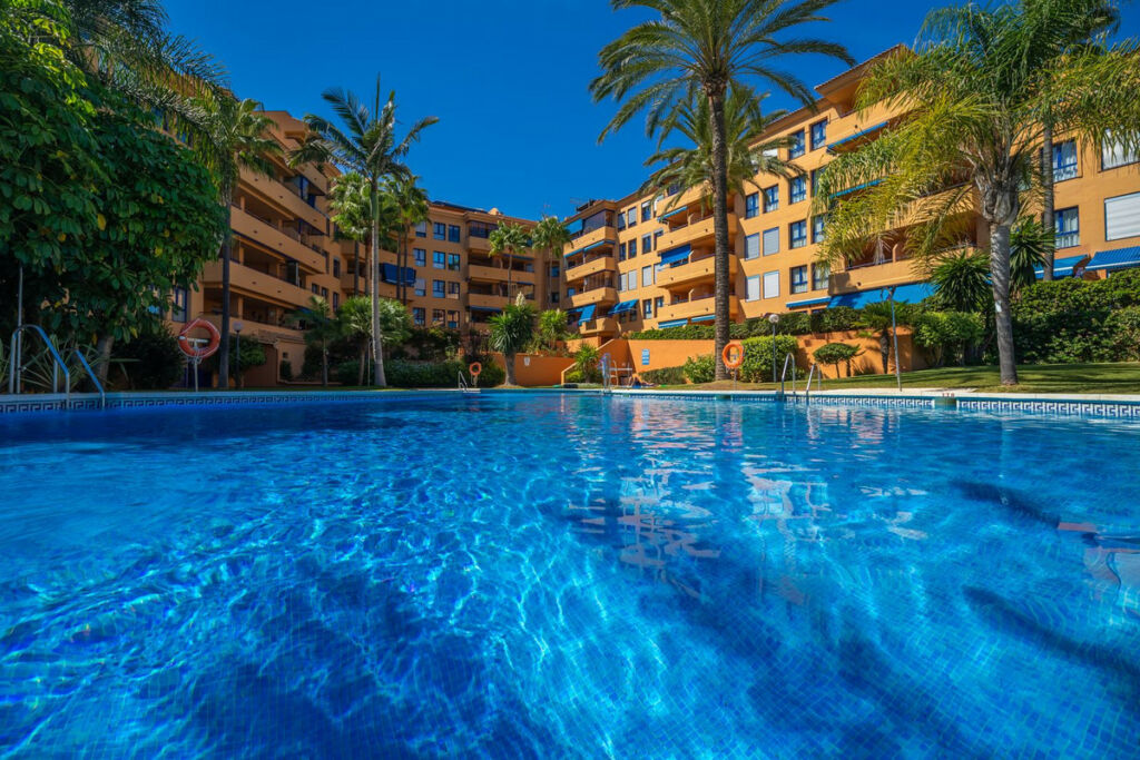 Penthouse La Duquesa Málaga