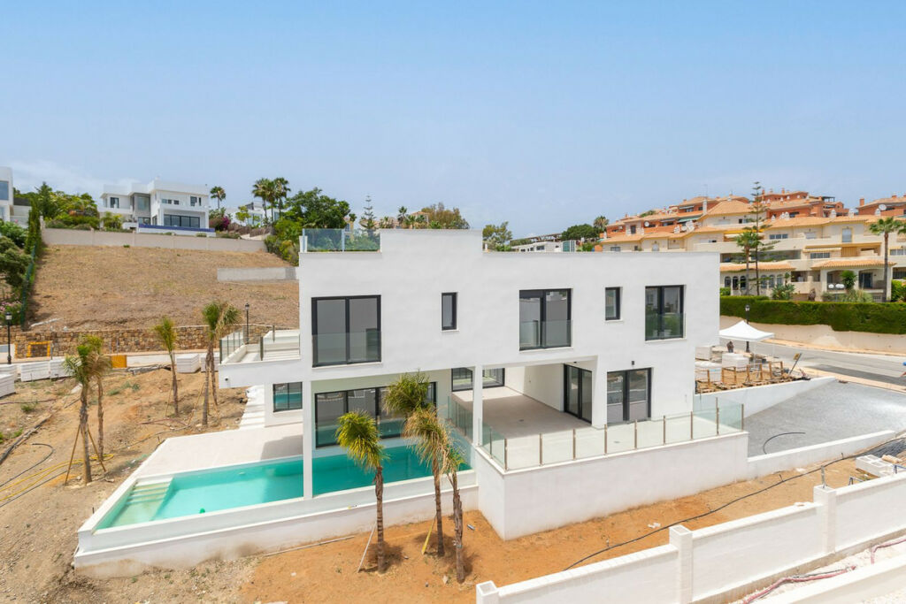 Detached Villa Elviria Málaga
