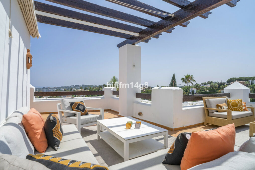 Penthouse Duplex Nueva Andalucía Málaga