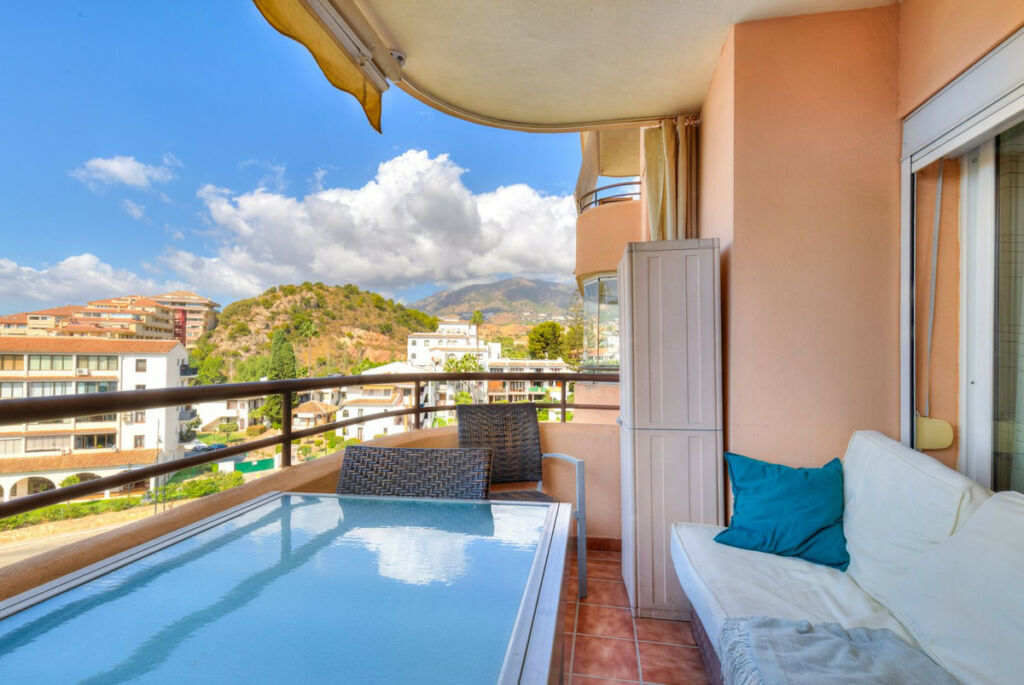 Middle Floor Apartment Fuengirola Málaga