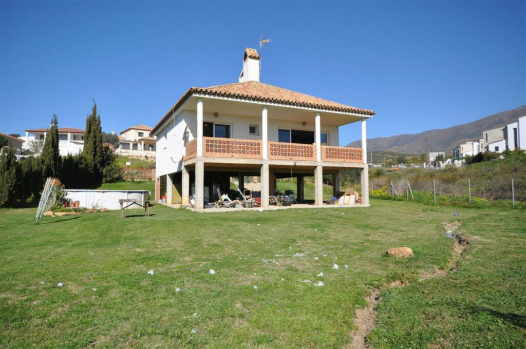 Detached Villa Estepona Málaga