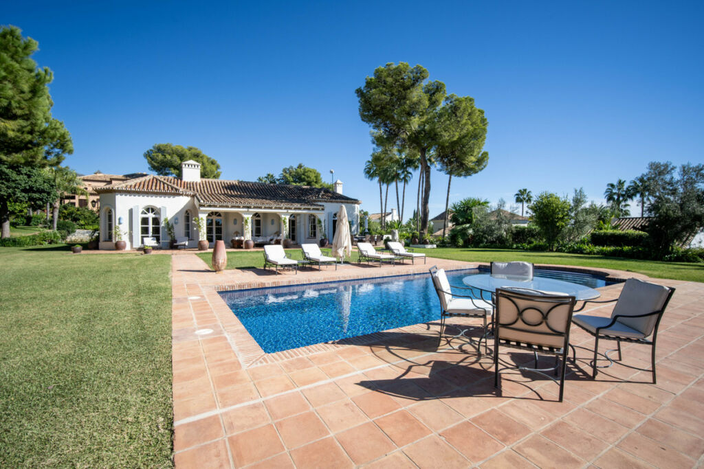 Detached Villa The Golden Mile Málaga
