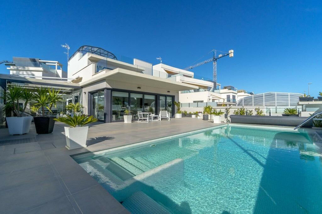 Detached Villa Campoamor Alicante