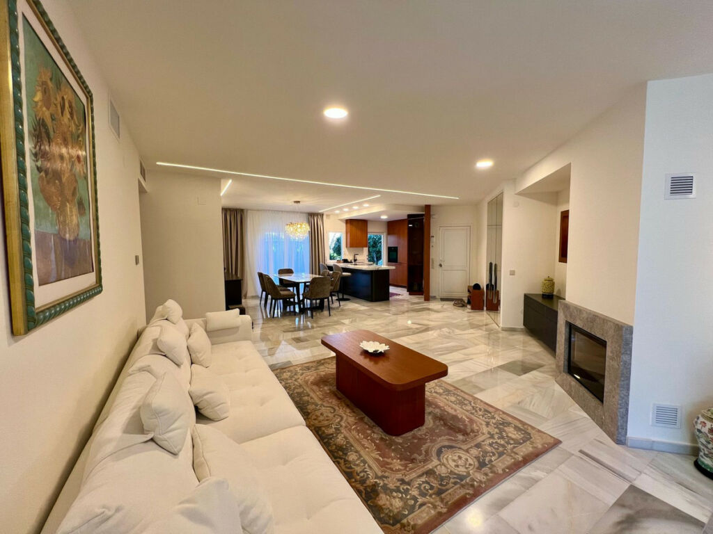 Ground Floor Apartment The Golden Mile Málaga