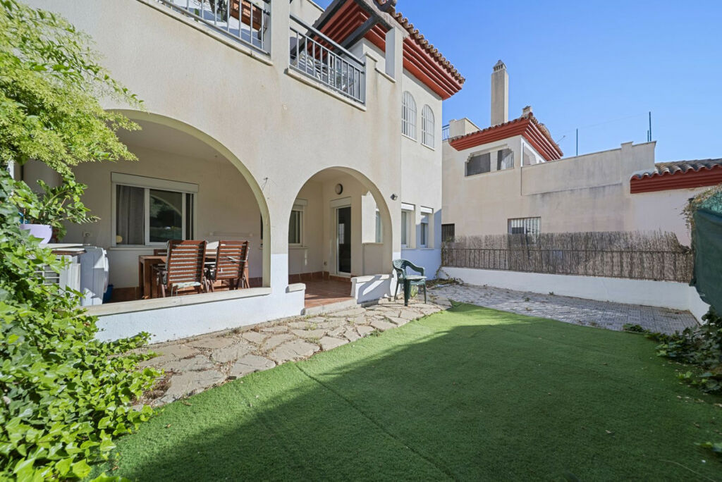 Ground Floor Apartment Benalmadena Pueblo Málaga