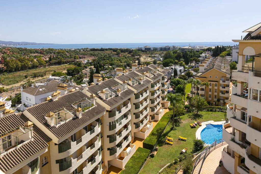 Penthouse Duplex Nueva Andalucía Málaga
