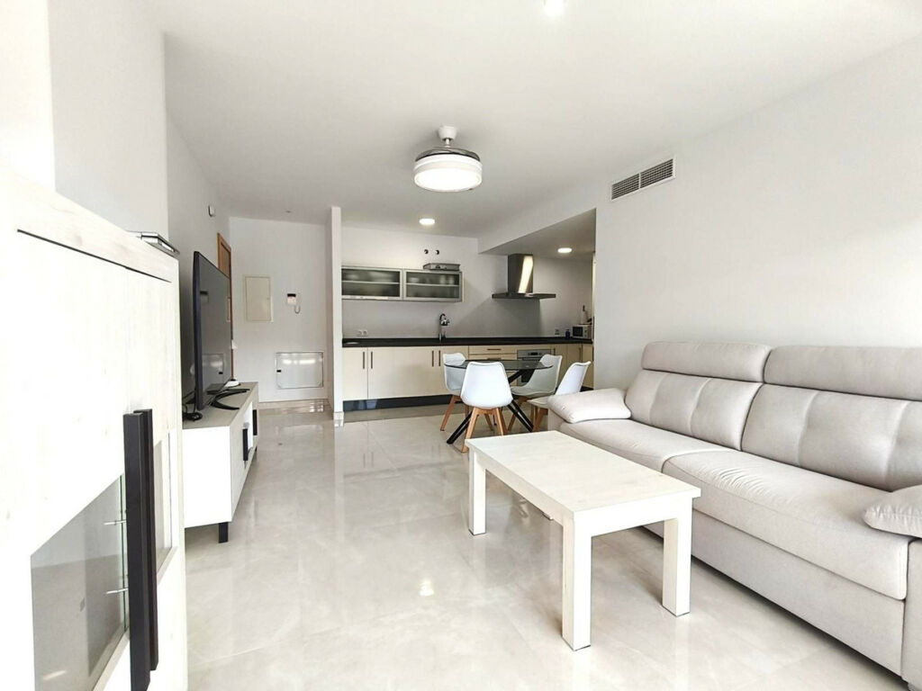 Middle Floor Apartment San Luis de Sabinillas Málaga