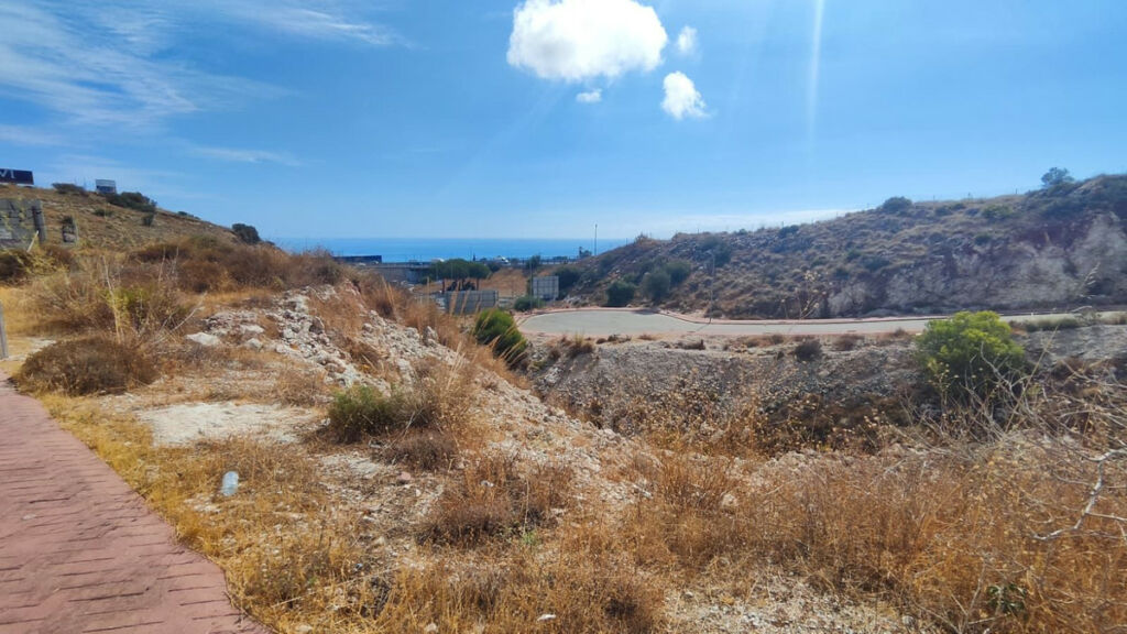 Residential Plot Benalmadena Málaga
