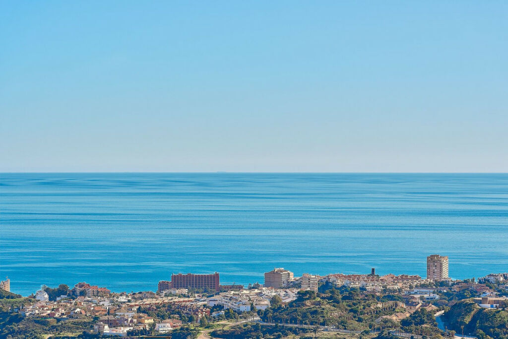 Residential Plot Benalmadena Málaga