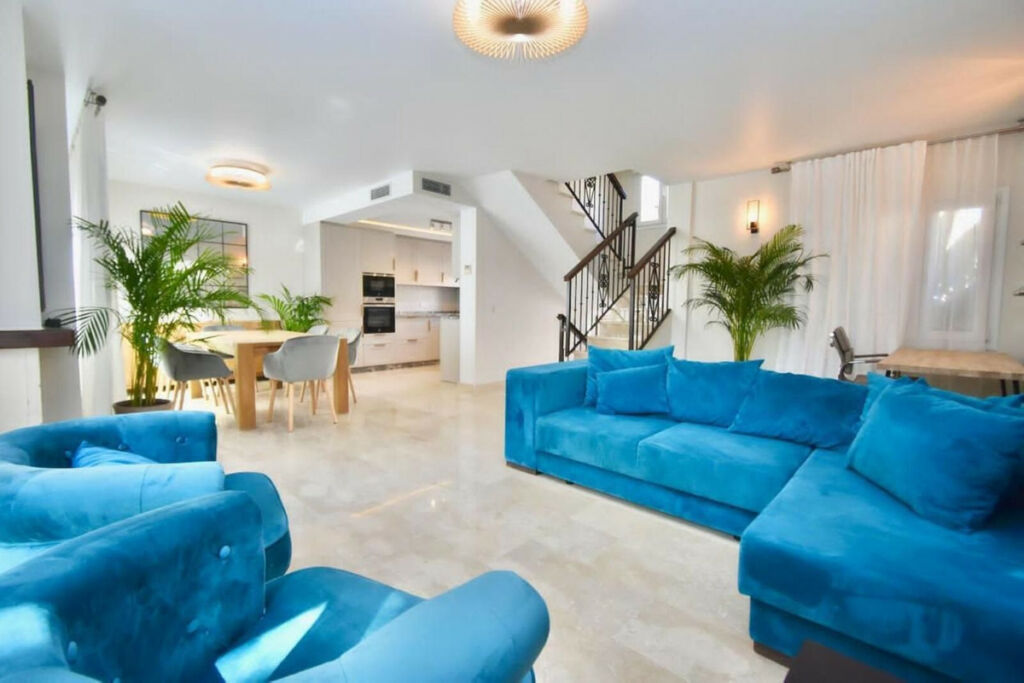 Townhouse Nueva Andalucía Málaga