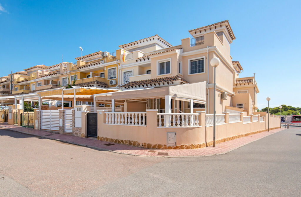 Townhouse Torrevieja Alicante