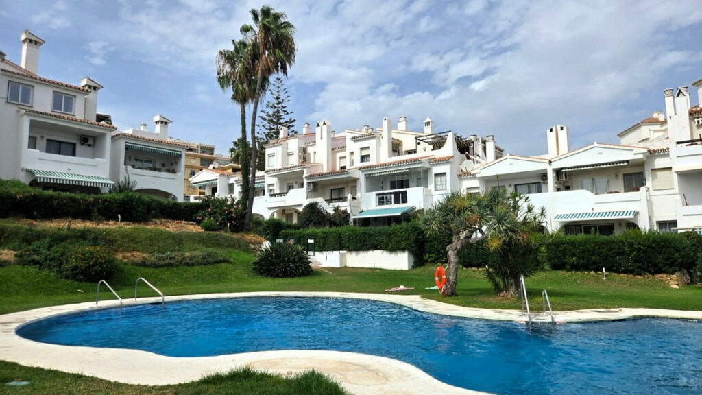 Top Floor Apartment Torrenueva Málaga